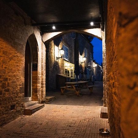 The George Inn Wedmore Экстерьер фото