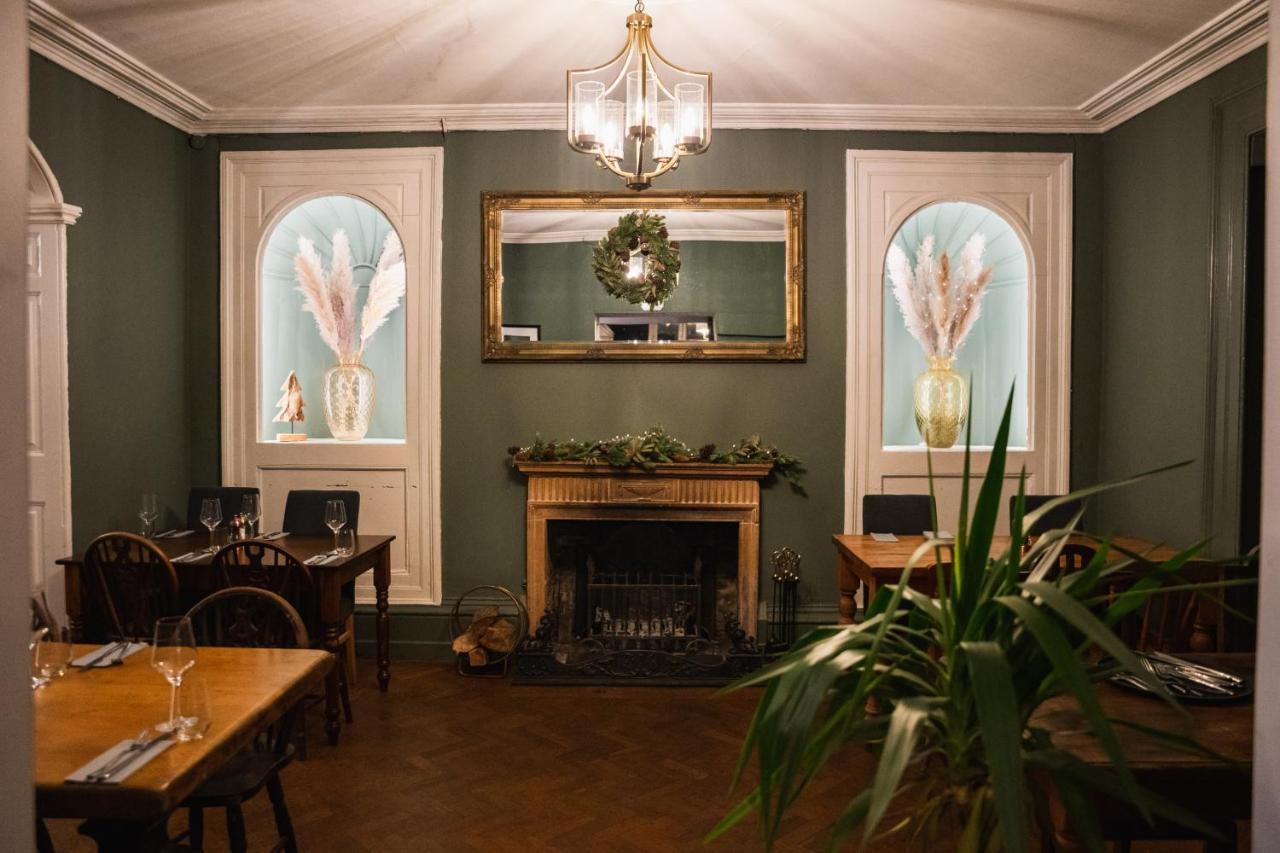 The George Inn Wedmore Экстерьер фото